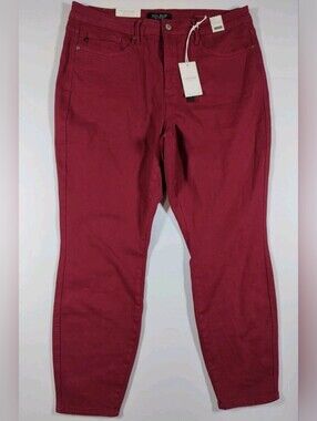 NWT Judy Blue Scarlet Red High-Rise Skinny W/ Tummy Control Jeans 18W (36Wx28L)
